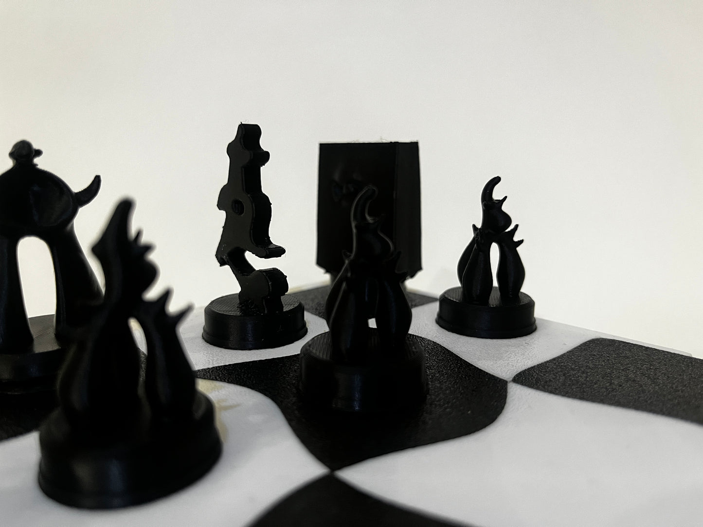 Sculptures of Jeddah Chess Set